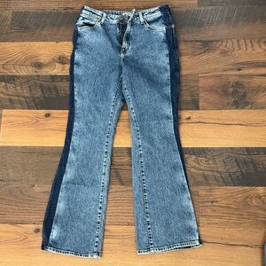 Wrangler High Rise Bootcut